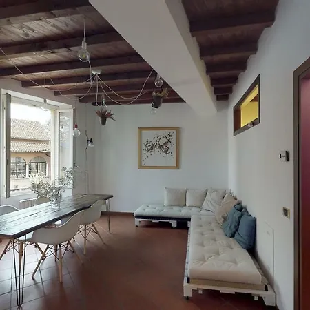 Casa Luminosa In Carmine Brescia