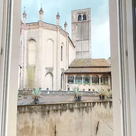 Casa Luminosa In Carmine Brescia